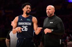 波尔津吉斯爆发新星，莫兰特刷新纪录，猛龙球队迎来希望！